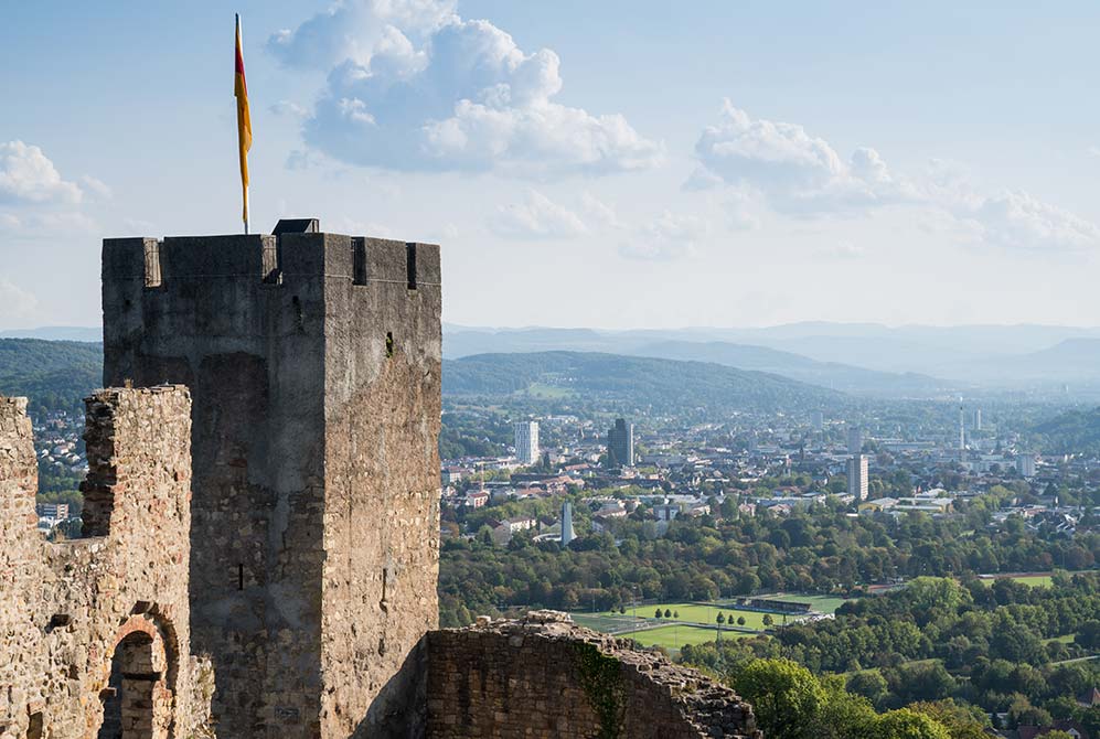 blick-auf-loerrach-von-burg-roetteln